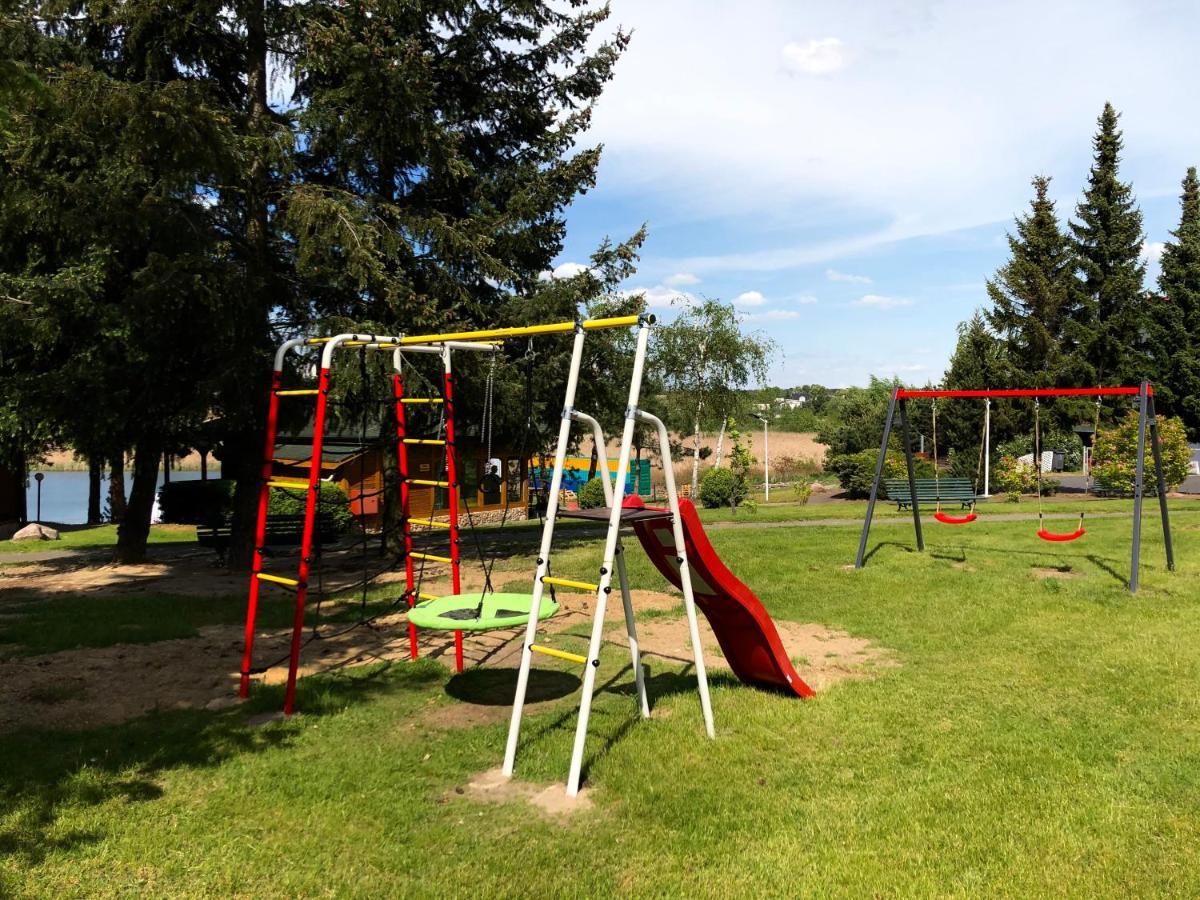 Ab Domki Caloroczne Nad Jeziorem Steszew Exterior photo